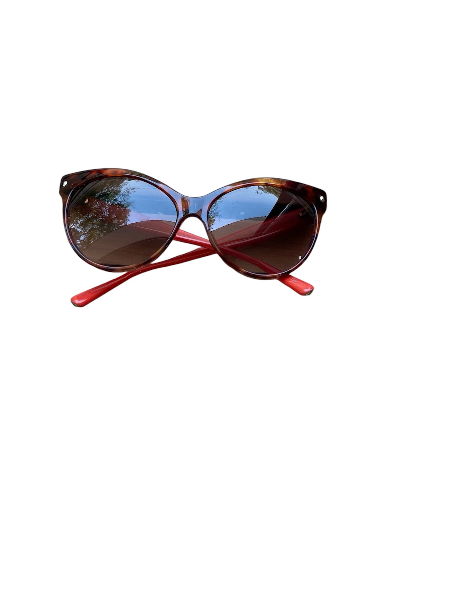 LES MARQUISES EEKV6
